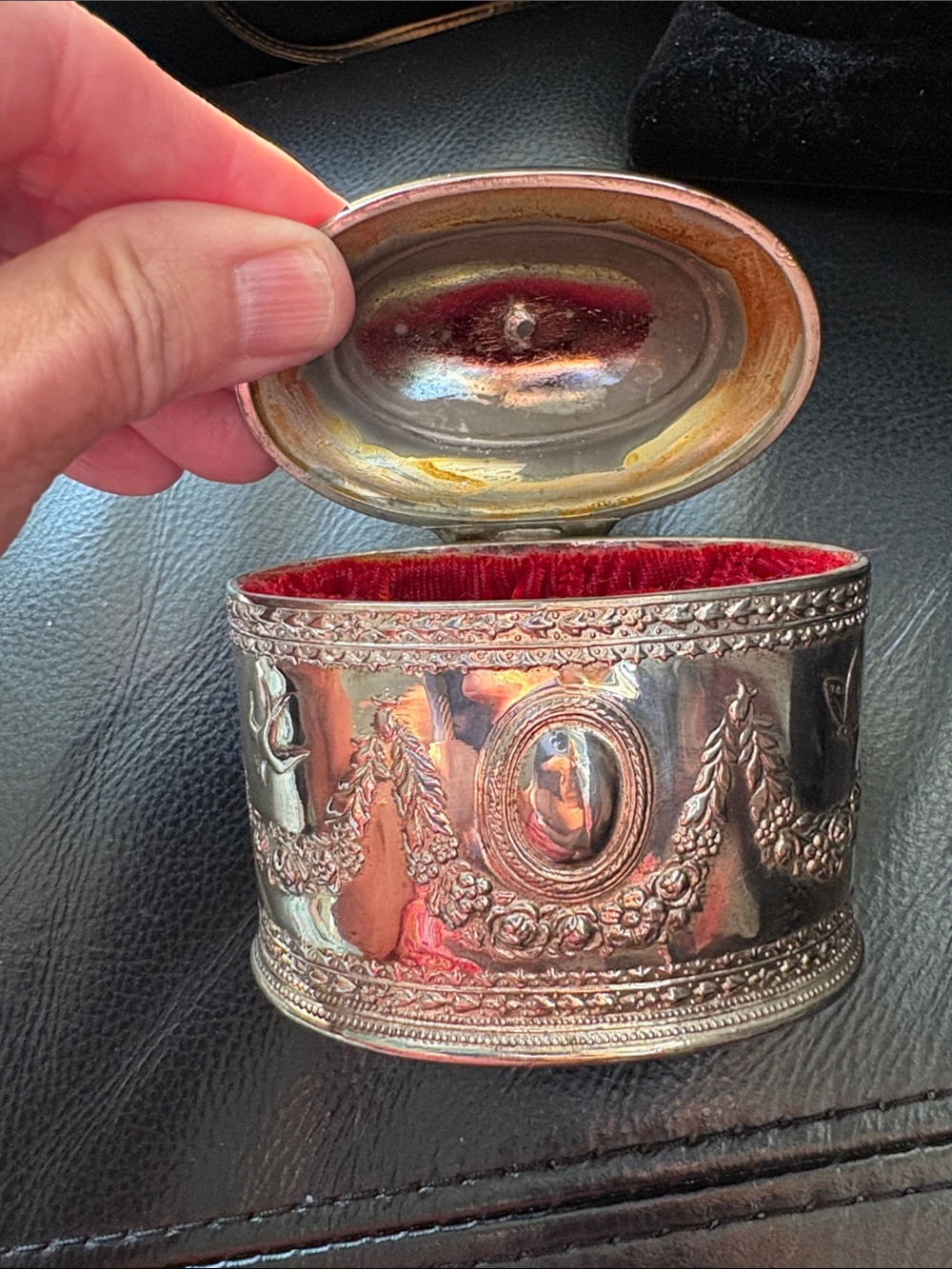 Vintage Ornate Silver Plated Decorative Trinket Box with Lid - Picture 9 of 10
